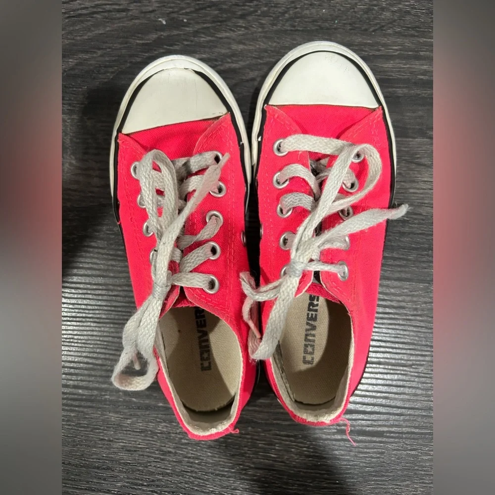 Pink Converse Toddler size 11